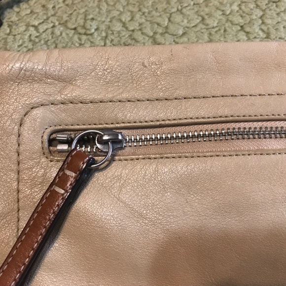 Coach purse - Picture 4 of 7
